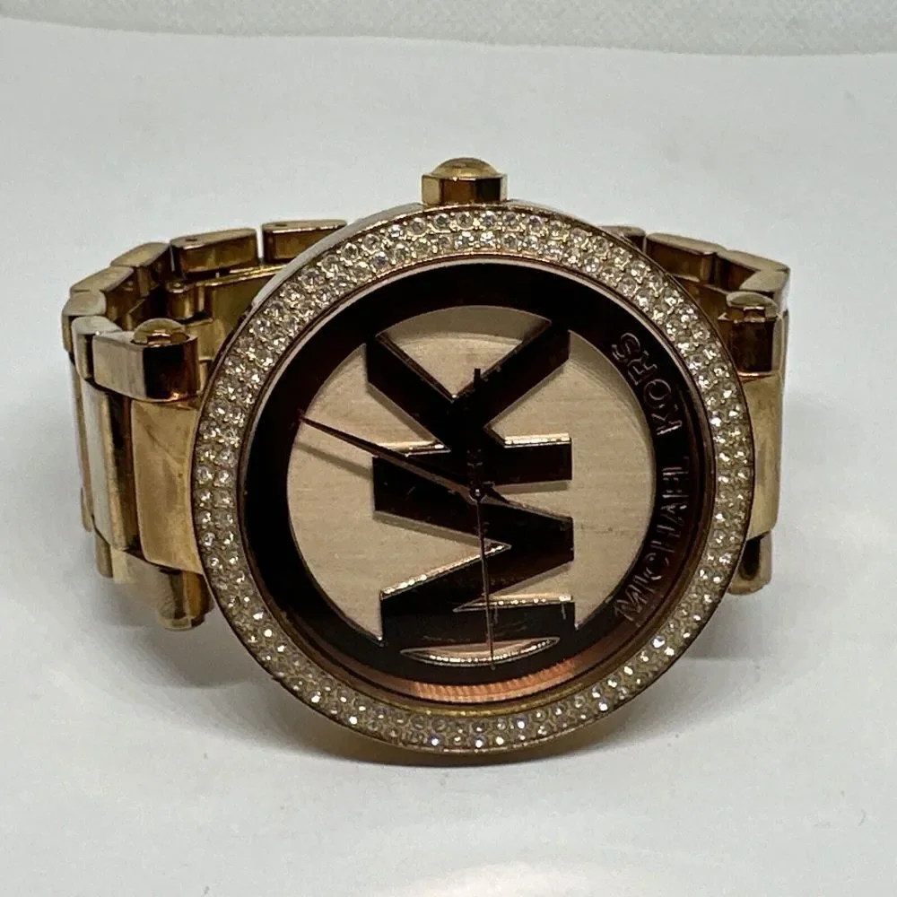 Michael Kors Parker MK5865 Women Rose Gold Analog Dial Quartz Wrist Watch NUL40